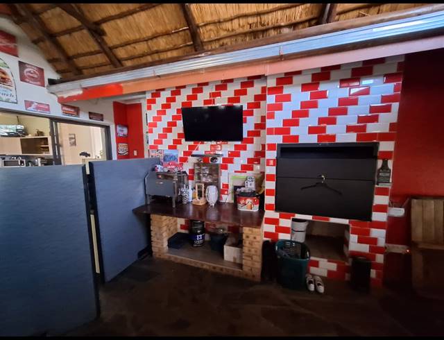 4 BEDROOM HOUSE FOR SALE IN VANDERBIJLPARK SE 7